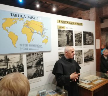 Niepokalanow 3 360x320